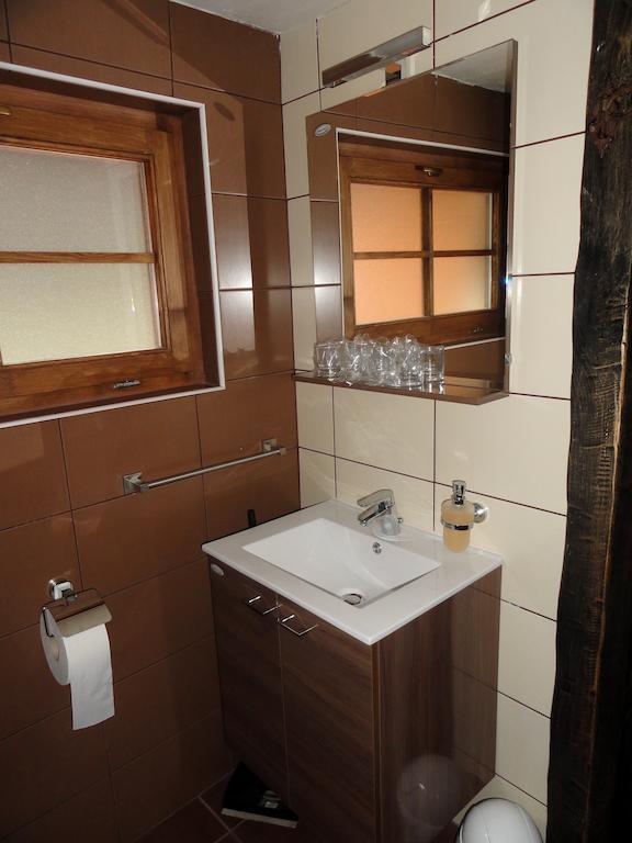Guesthouse Villa Zelenjak Ventek Kumrovec Eksteriør billede