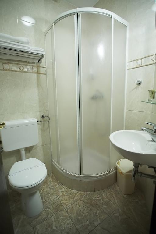 Guesthouse Villa Zelenjak Ventek Kumrovec Værelse billede