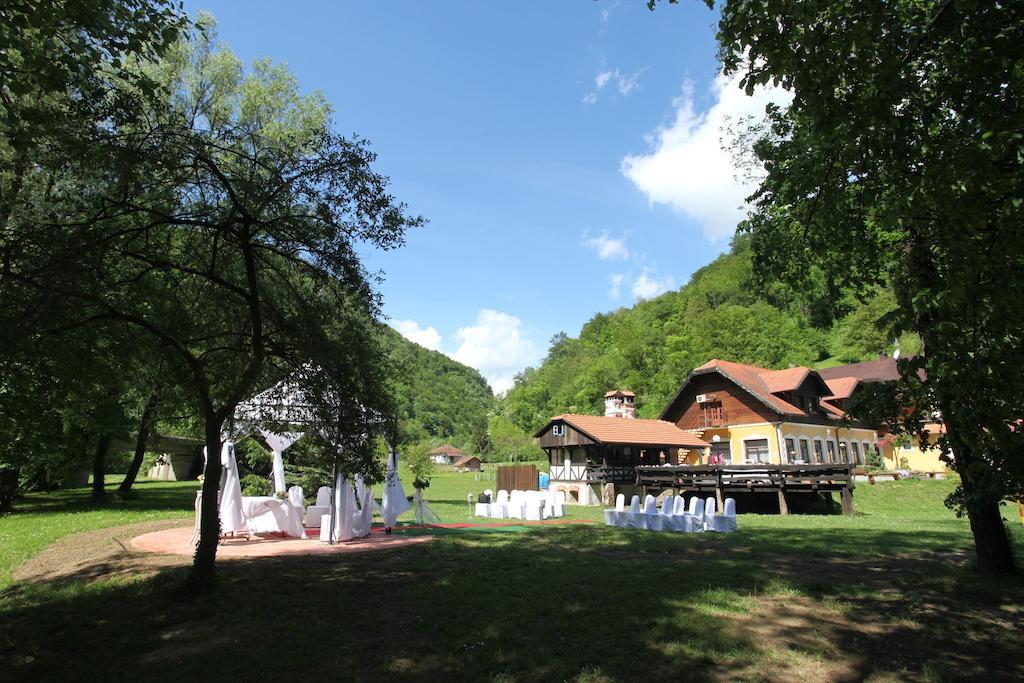 Guesthouse Villa Zelenjak Ventek Kumrovec Eksteriør billede