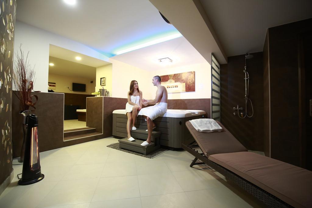 Guesthouse Villa Zelenjak Ventek Kumrovec Eksteriør billede